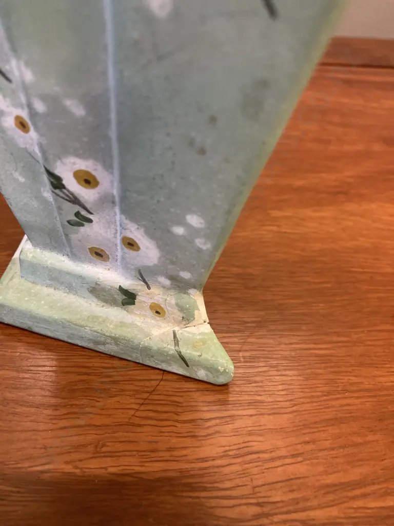 Art Deco Handpainted Wall Pocket Vase, Impressed made In England. 19 x 19cm (As Found) Image 1++